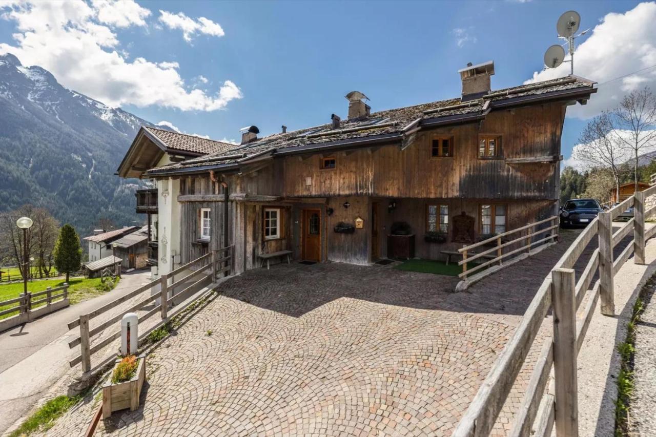 Ciasa Sommavilla Calendula Vigo di Fassa Luaran gambar